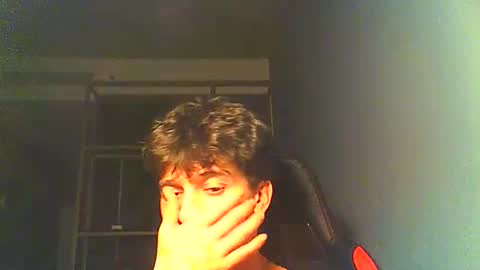 Snapshot of vincentprice69 chatting on October 25, 10:37 pm vincentprice69 online show from October 25, 10:37 pm