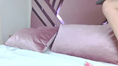 vinitryjhonson online show from November 10, 10:09 pm