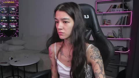 vinkitinkii online show from January 27, 7:14 am