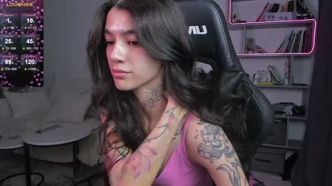 vinkitinkii online show from February 7, 10:08 am