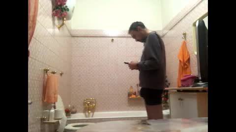 Zenith online show from February 6, 2:48 pm