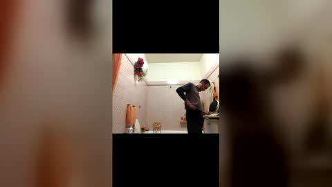 Zenith online show from December 4, 9:01 pm