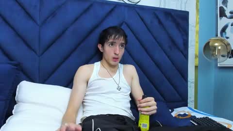 vinniematte online show from February 27, 3:04 am