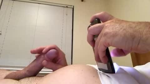 Snapshot of vinnigreenb chatting on December 15, 6:12 pm vinnigreenb online show from December 15, 6:12 pm