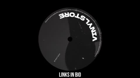 Snapshot of vinylstore chatting on January 12, 3:14 pm Diva Silvia online show from January 12, 3:14 pm