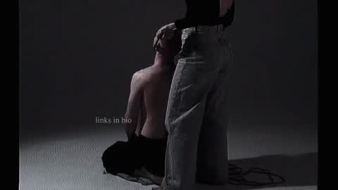 Snapshot of vinylstore chatting on January 29, 5:24 pm Diva Silvia online show from January 29, 5:24 pm