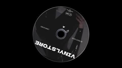 Snapshot of vinylstore chatting on February 8, 11:12 am Diva Silvia online show from February 8, 11:12 am