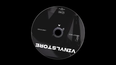 Snapshot of vinylstore chatting on February 8, 5:18 pm Diva Silvia online show from February 8, 5:18 pm