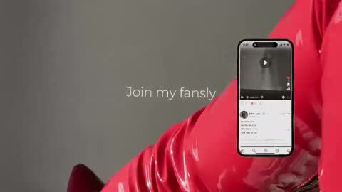 Snapshot of vinylstore chatting on November 22, 6:07 pm Diva Silvia online show from November 22, 6:07 pm