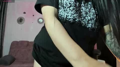 Snapshot of vio_let_ chatting on September 26, 6:17 am Daniela online show from September 26, 6:17 am