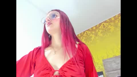 violeethh__ online show from March 10, 12:43 pm