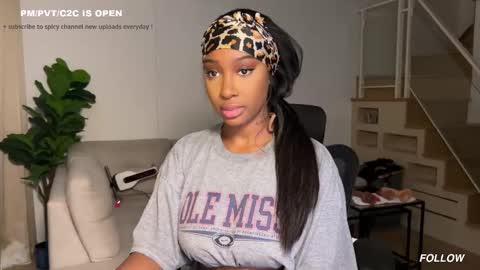 Fantasy Black Girl online show from March 8, 7:12 am