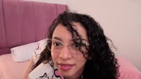 violet__15 online show from June 13, 12:03 pm