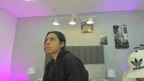 Violet and Myers online show from October 29, 11:23 am