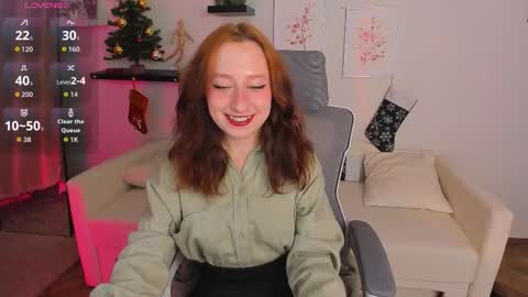 VIOLET online show from December 16, 3:39 pm