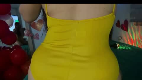 Snapshot of violet_taylor28 chatting on February 22, 9:48 pm violett taylor online show from February 22, 9:48 pm