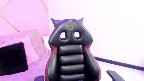 Snapshot of violeta_diazz chatting on November 28, 9:17 pm online show from November 28, 9:17 pm