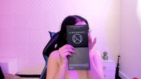     online show from May 20, 9:21 pm