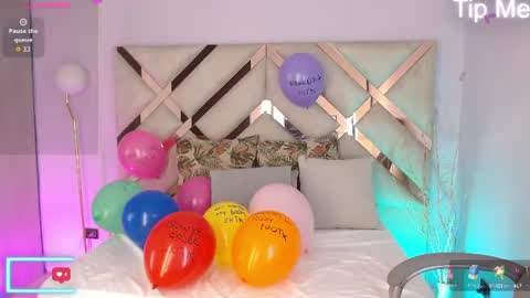 Violeta leon online show from June 25, 5:12 am