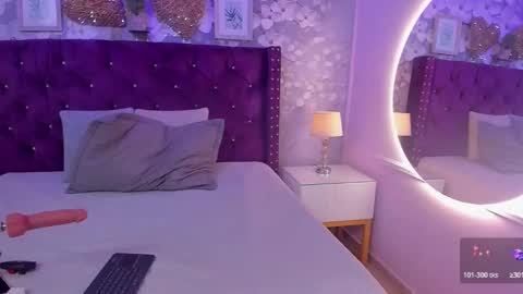 violeta_medina online show from October 19, 11:33 am