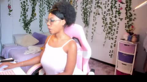Violeta online show from April 29, 7:31 pm