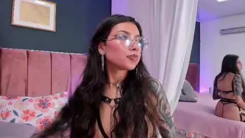 Snapshot of violeta_muns chatting on June 26, 6:12 pm Violeta online show from June 26, 6:12 pm