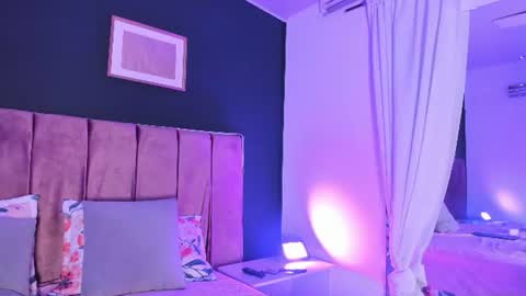 Snapshot of violeta_muns chatting on July 1, 5:56 pm Violeta online show from July 1, 5:56 pm