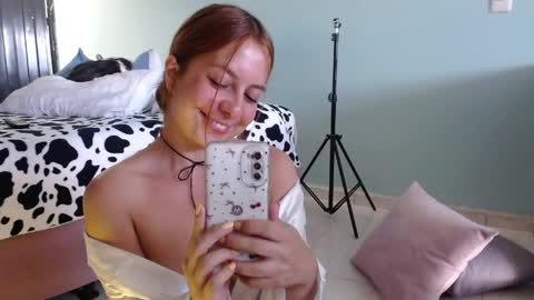 Violeta Peter online show from April 12, 7:52 pm