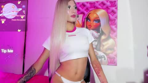 Snapshot of violeta_prince chatting on November 24, 8:08 pm Violeta Princess Please help me with your thumbs up its important online show from November 24, 8:08 pm