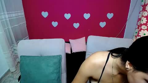 violeta_rouses online show from May 7, 4:12 pm