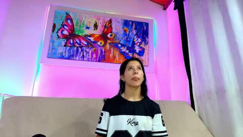 Snapshot of violeta_sofia_16 chatting on May 27, 2:41 am violeta sofia 16 online show from May 27, 2:41 am