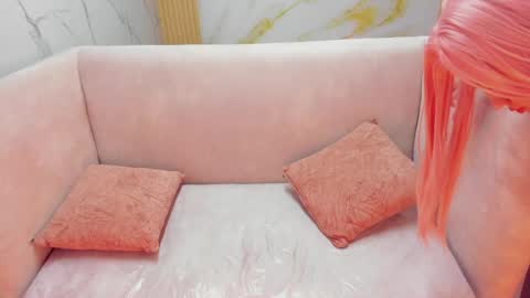Snapshot of violeta_sub chatting on June 3, 1:14 pm IG violeta sub online show from June 3, 1:14 pm