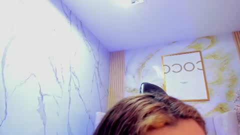 Snapshot of violeta_sub chatting on June 22, 1:08 pm IG violeta sub online show from June 22, 1:08 pm