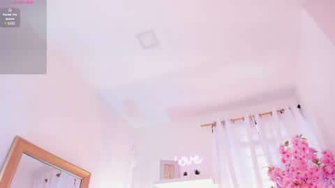 Snapshot of violeta_velvet_ chatting on July 13, 1:03 pm online show from July 13, 1:03 pm