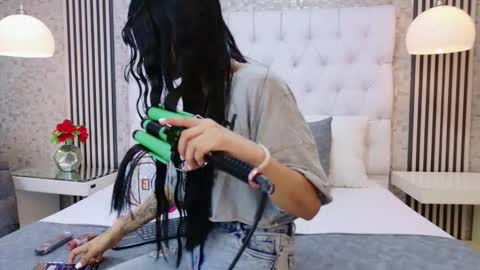 Violet Grace online show from March 5, 12:12 pm