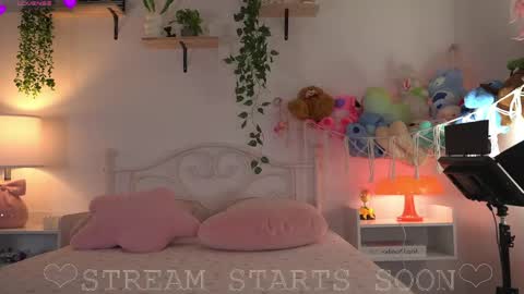 violeth___ online show from April 30, 10:21 am
