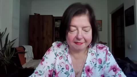 Snapshot of violetpulse chatting on October 23, 10:14 am violetpulse online show from October 23, 10:14 am