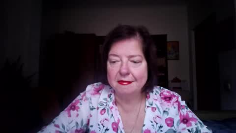 Snapshot of violetpulse chatting on November 10, 10:47 am violetpulse online show from November 10, 10:47 am