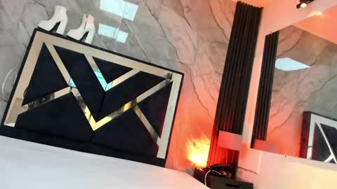 Snapshot of violetrose_as chatting on May 10, 10:26 pm Violet Rose online show from May 10, 10:26 pm