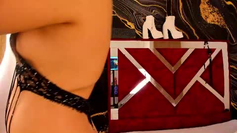 Snapshot of violetrose_as chatting on June 11, 7:56 pm Violet Rose online show from June 11, 7:56 pm