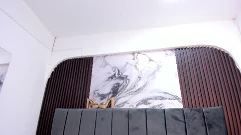 Snapshot of violetrose_as chatting on July 25, 7:33 pm Violet Rose online show from July 25, 7:33 pm