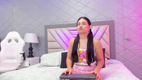 Violet Rousse online show from January 26, 6:58 pm