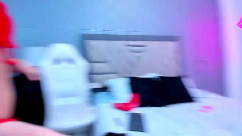 Violet Rousse online show from February 7, 1:01 pm