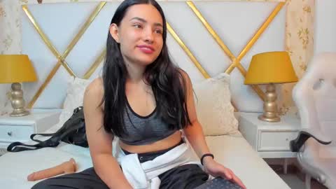 Violet Rousse online show from October 28, 2:31 pm