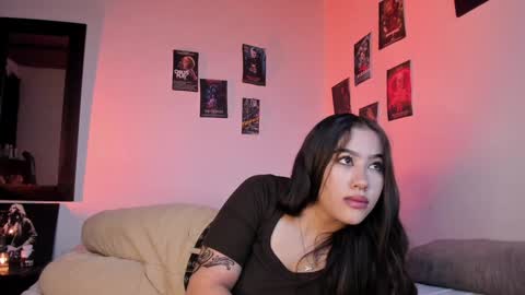 Violet salvatore online show from December 17, 3:17 am