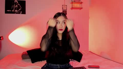 Violet salvatore online show from January 4, 6:19 am