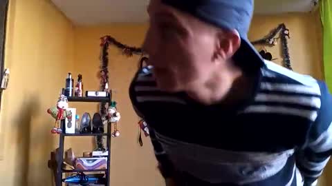 Snapshot of violetsexhot999 chatting on November 27, 11:23 am Violet777 online show from November 27, 11:23 am