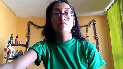 Snapshot of violetsexhot999 chatting on December 3, 12:47 pm Violet777 online show from December 3, 12:47 pm