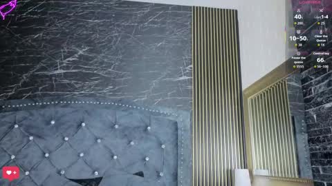 Snapshot of violett__golden chatting on September 22, 10:39 am ViolettGolden online show from September 22, 10:39 am