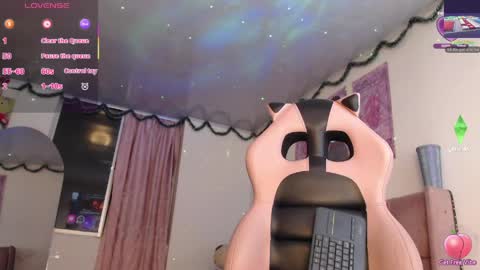 violett_brown9 online show from April 27, 4:32 am